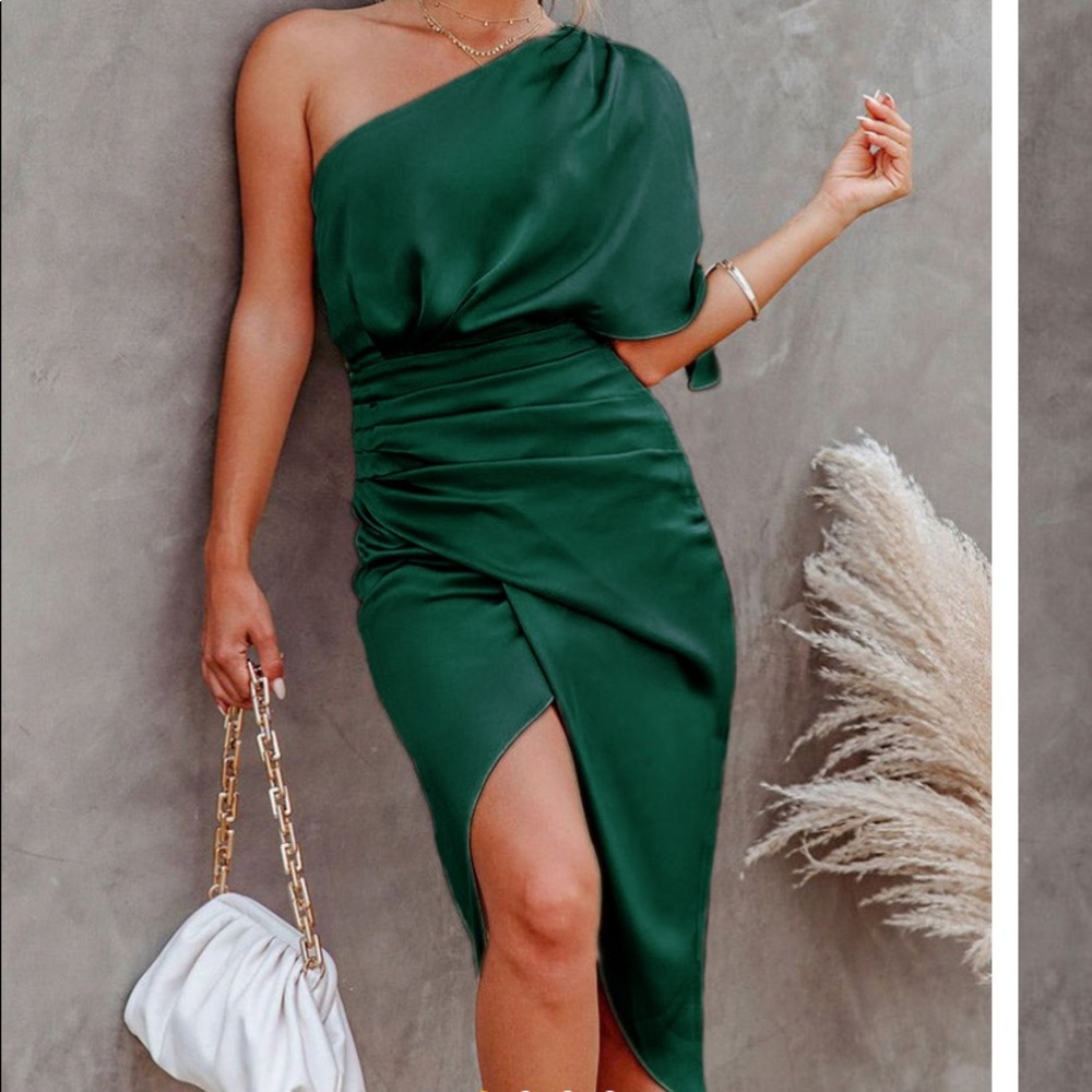 NWT cupshe dress